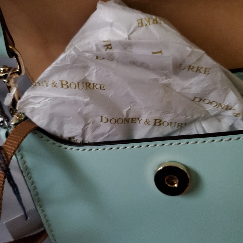 ❌❌SOLD❌❌Dooney and Bourke crossbody bag - Picture 10 of 14